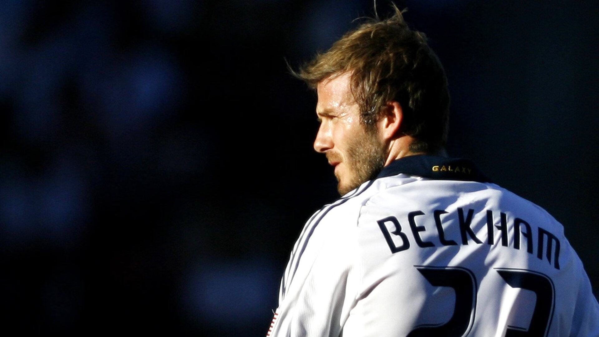 靈巧傳球讓對手防線手忙腳亂，得分如潮