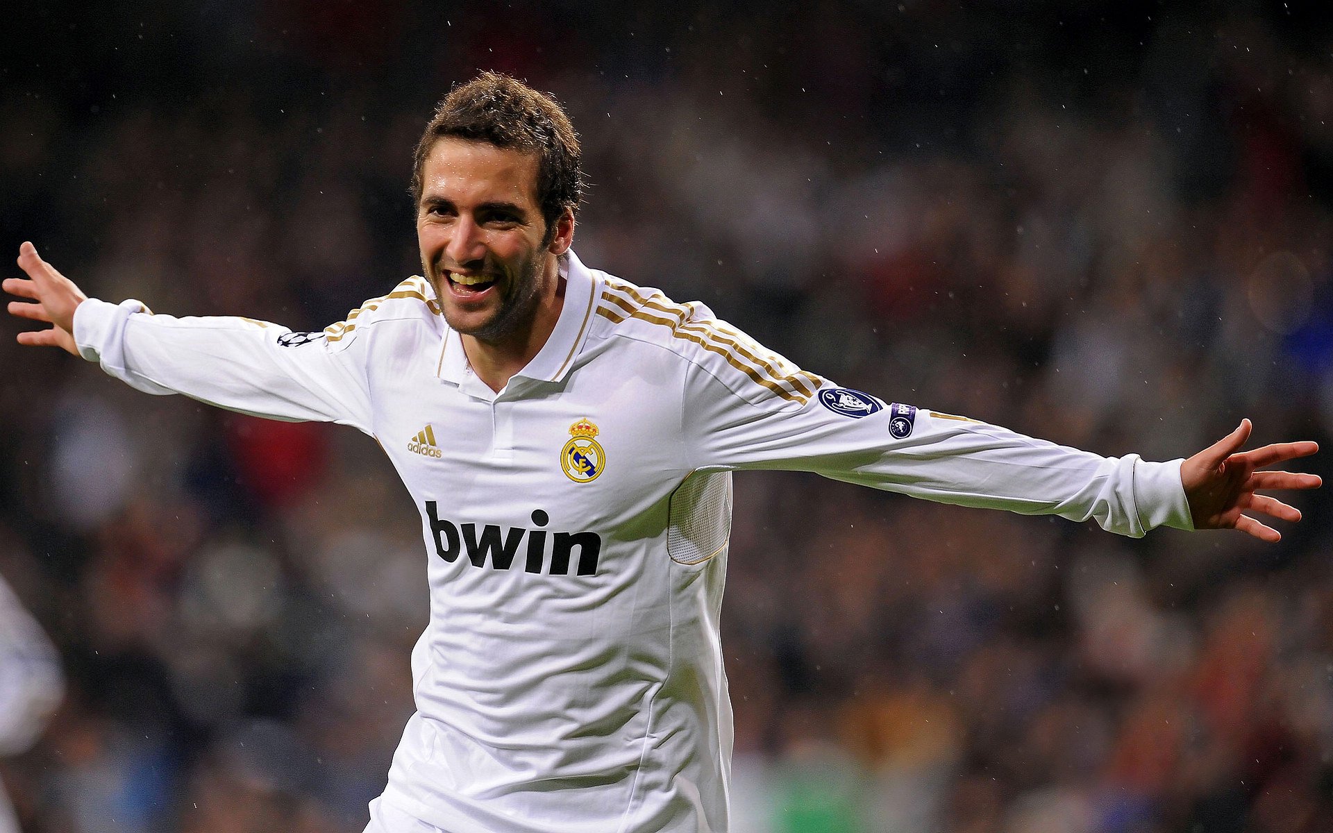 kaiyun体育综合-“德甲激战正酣，领头羊强势不减”，德甲德甲